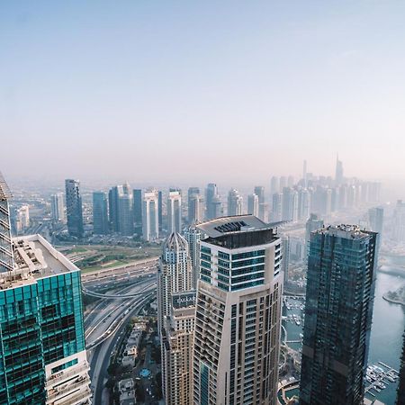 Savor Marina Views From The 64Th Floor Aparthotel Dubai Luaran gambar