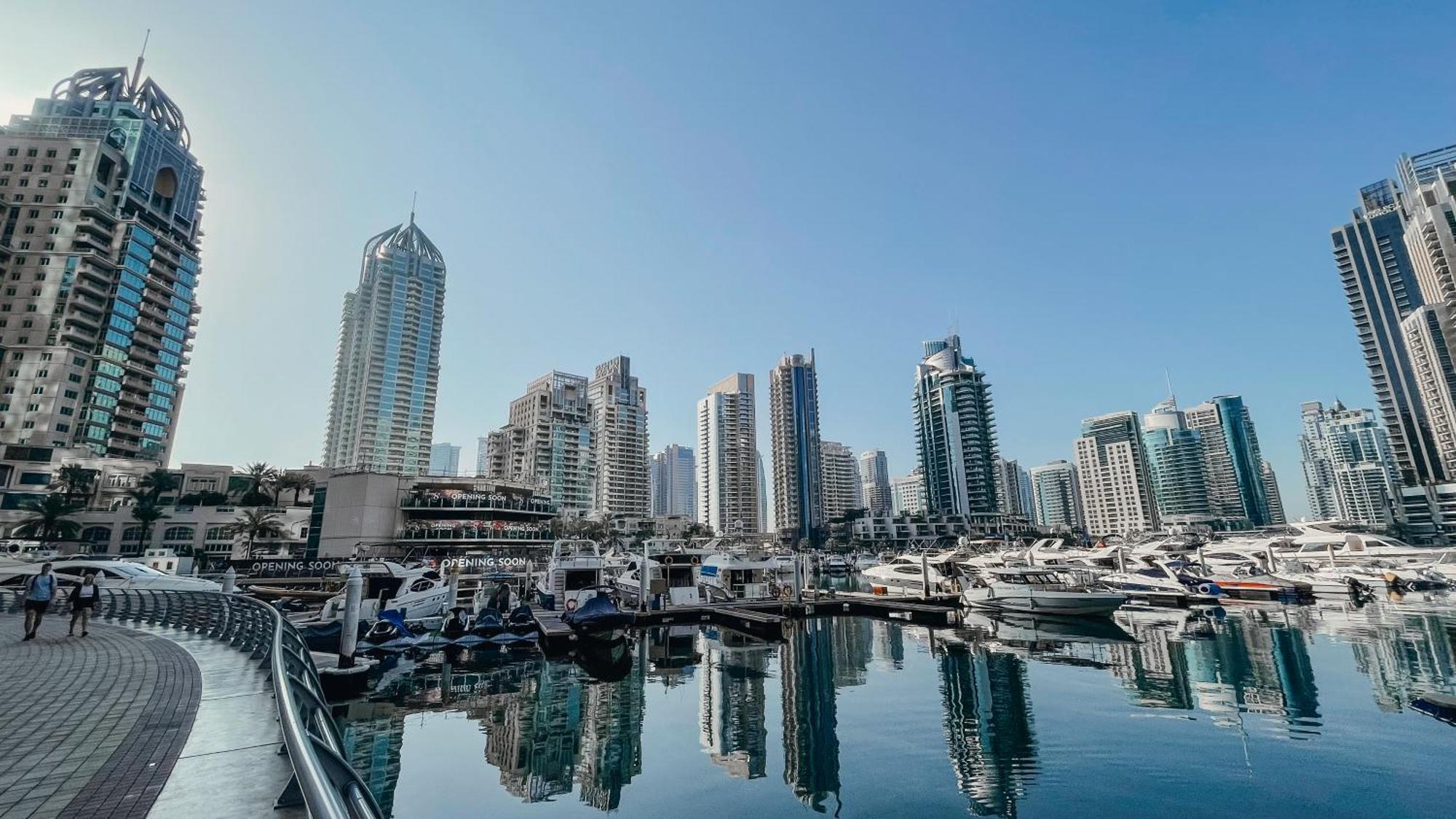 Savor Marina Views From The 64Th Floor Aparthotel Dubai Luaran gambar
